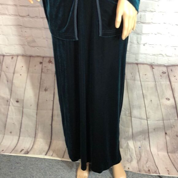 Vintage Kathie Lee Woman 2 Piece Green Velvet Maxi Dress & Jacket 16/18/1X? - Picture 3 of 10